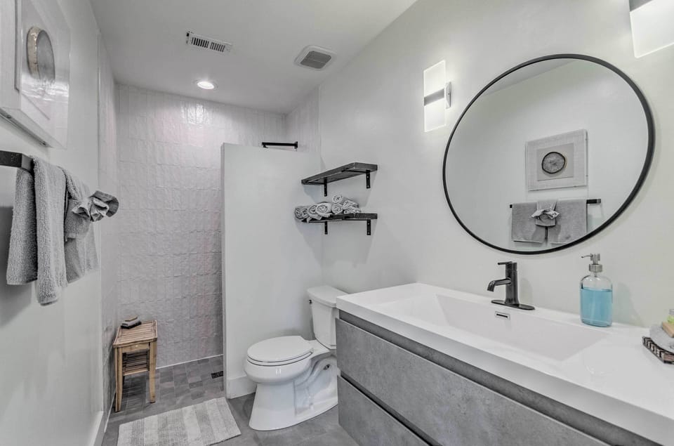 Bathroom | Complimentary Toiletries