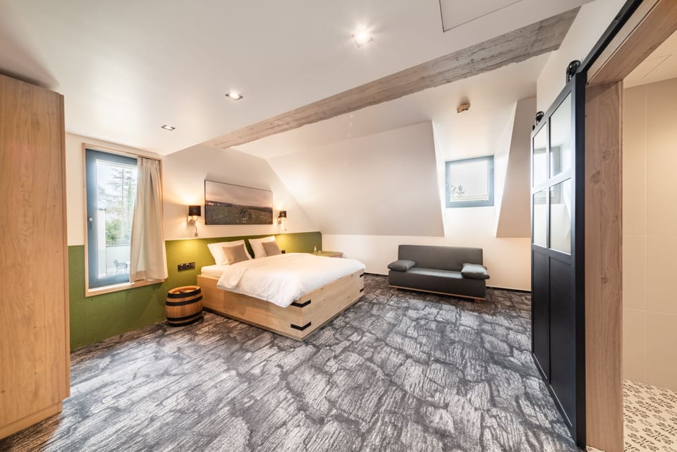 Family Suite | 1 bedroom, Egyptian cotton sheets, premium bedding, in-room safe