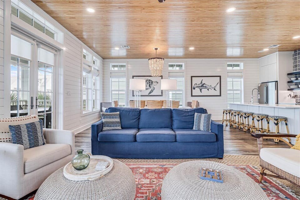 House (5 Bedrooms) | Interior