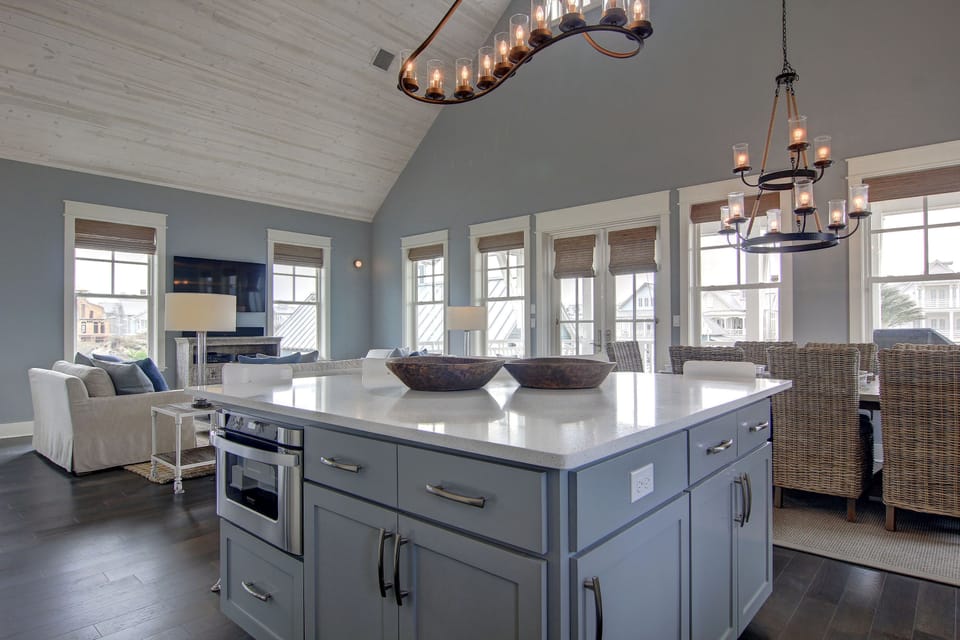 House (5 Bedrooms) | Interior