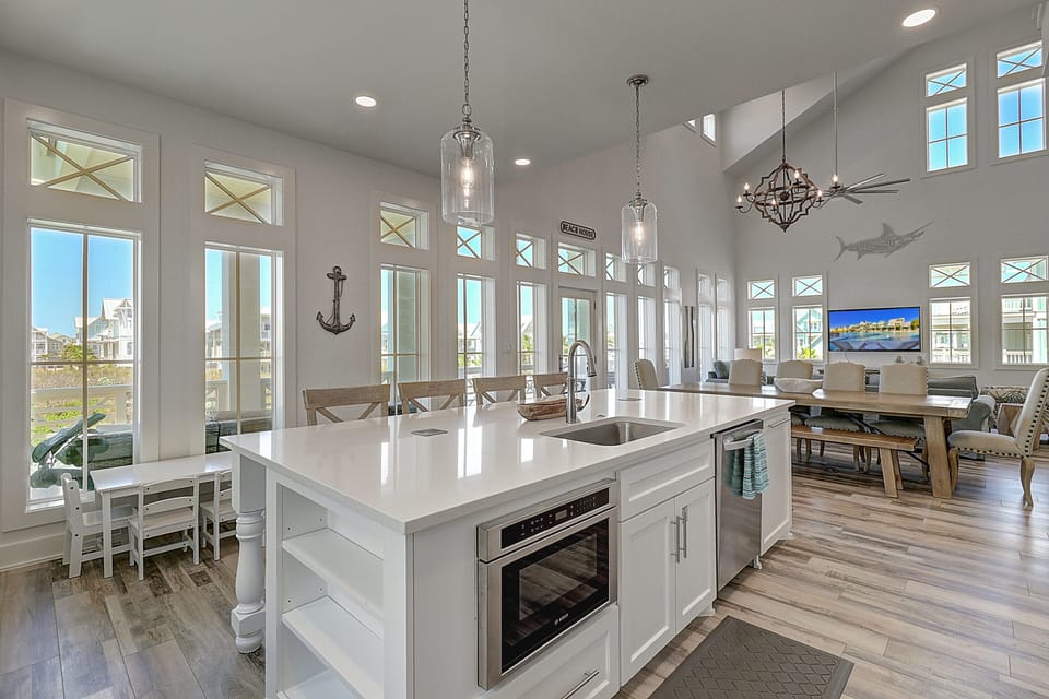 House (5 Bedrooms) | Interior