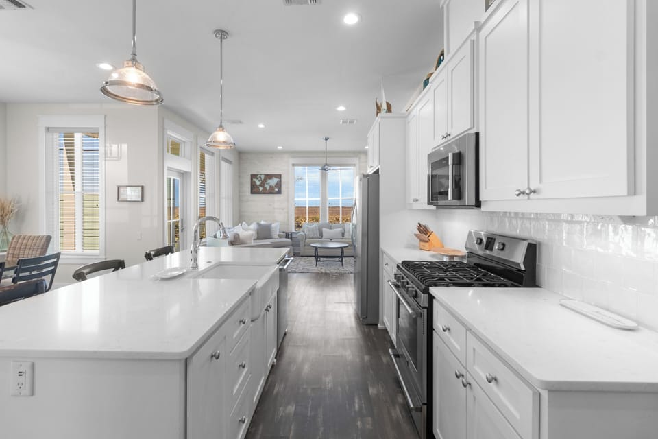 House (3 Bedrooms) | Interior