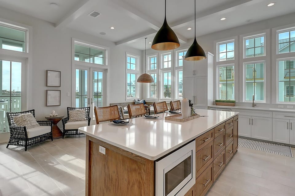 House (5 Bedrooms) | Interior