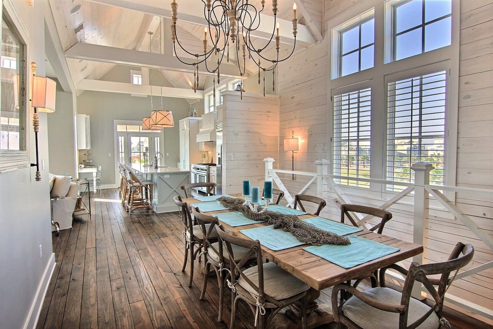 House (5 Bedrooms) | Interior