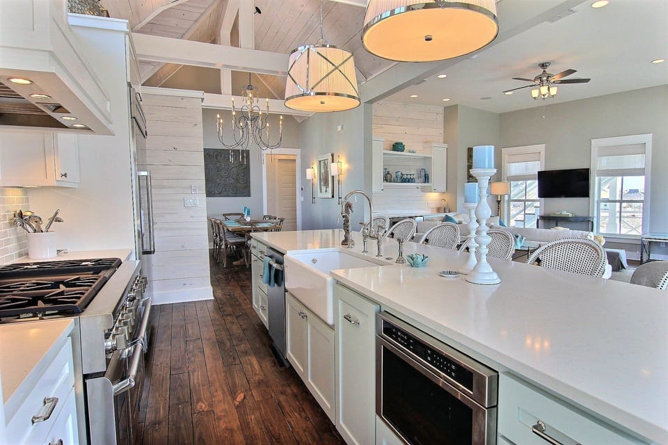 House (5 Bedrooms) | Interior