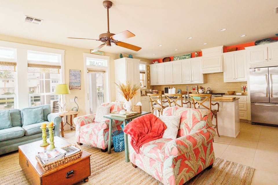House (3 Bedrooms) | Exterior