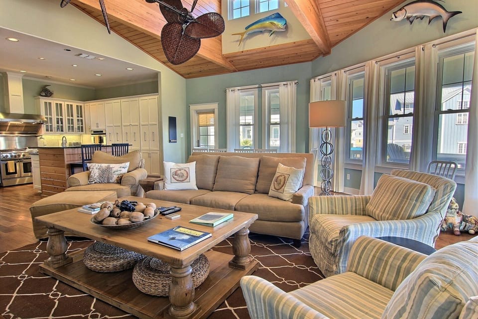 House (6 Bedrooms) | Exterior