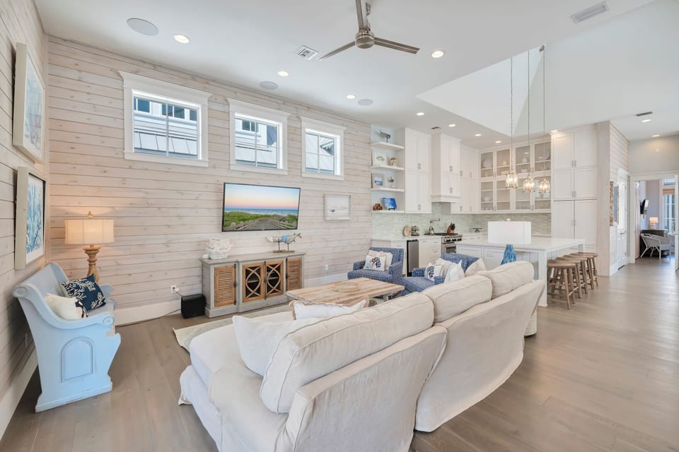 House (4 Bedrooms) | Interior