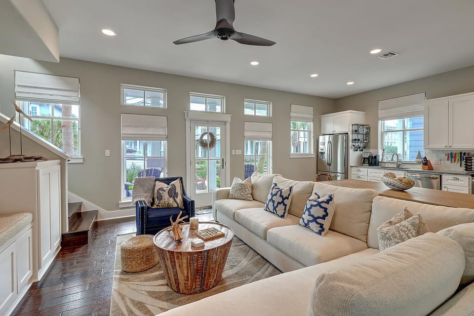 House (4 Bedrooms) | Interior