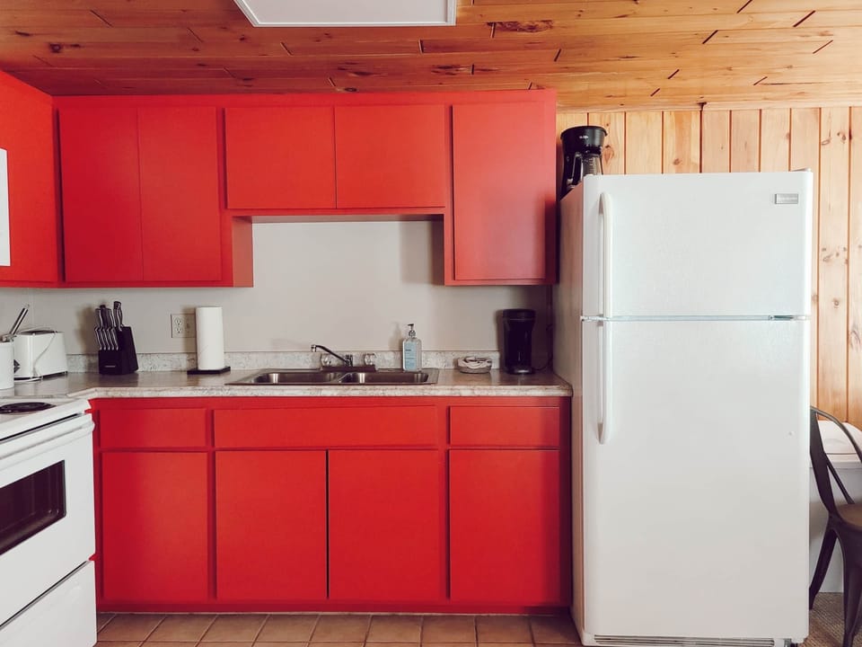 Cabin 3 | Kitchen