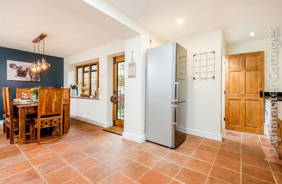 Cottage | Interior