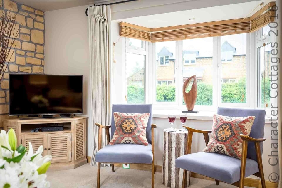 Cottage | Interior