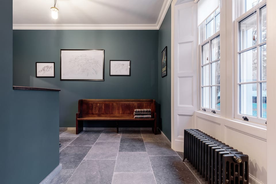 Cottage | Interior