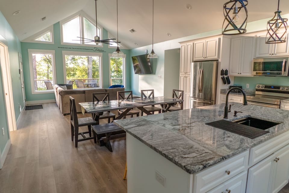 A bright open floorplan will welcome you as you walk in the front door