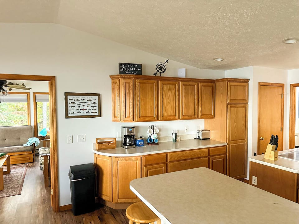 Kitchen (1)