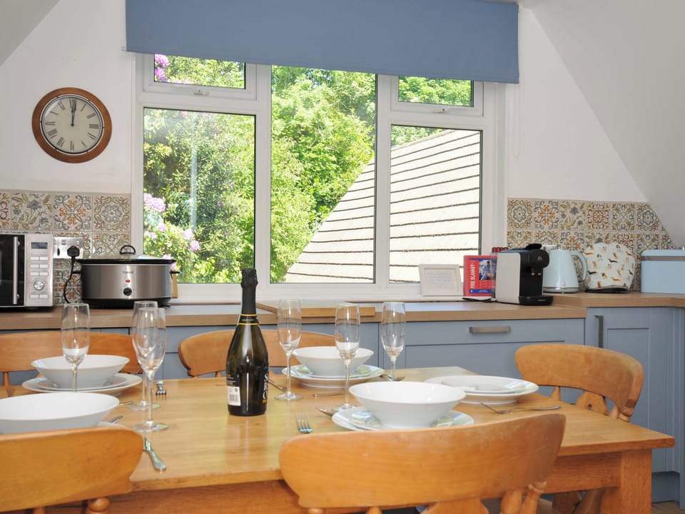 Cottage | Interior