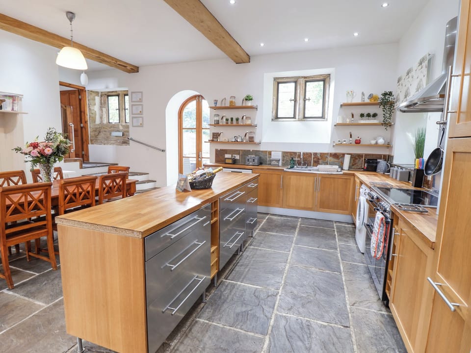 Cottage | Interior