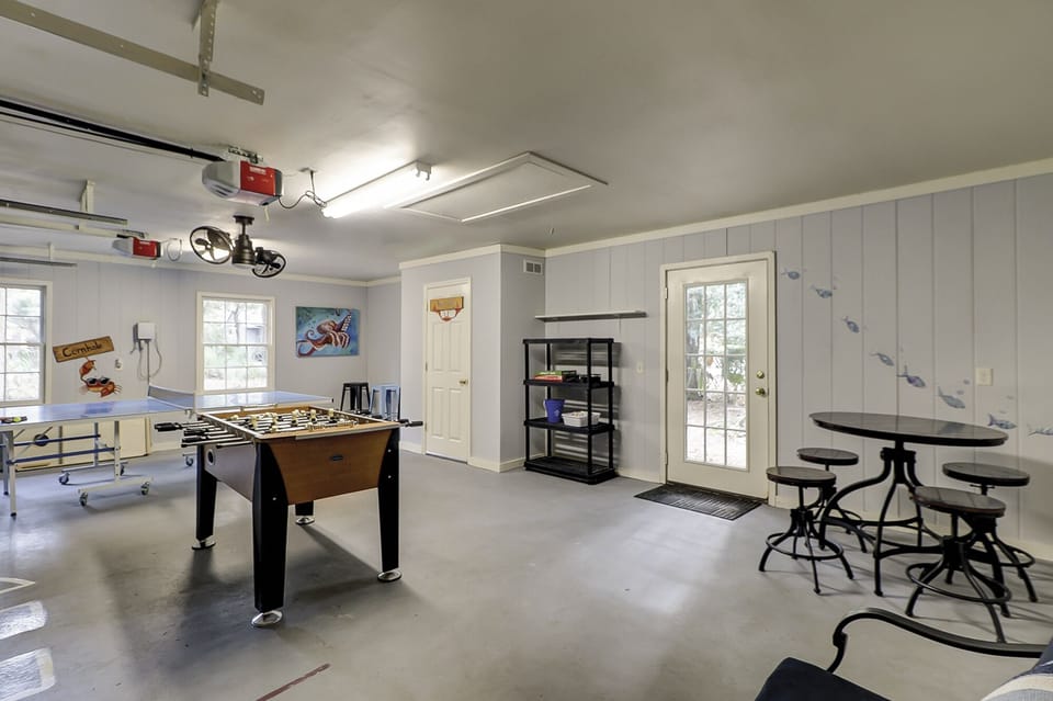 garage game room
