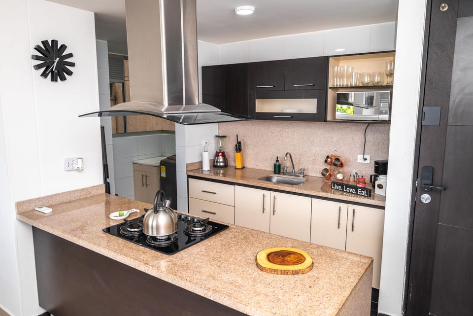 Kitchen with everything you need- cocina con todo lo que nesecita