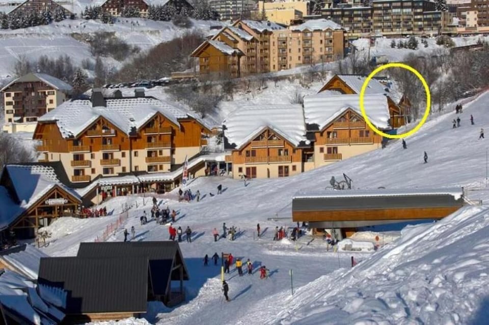 Snow and ski sports