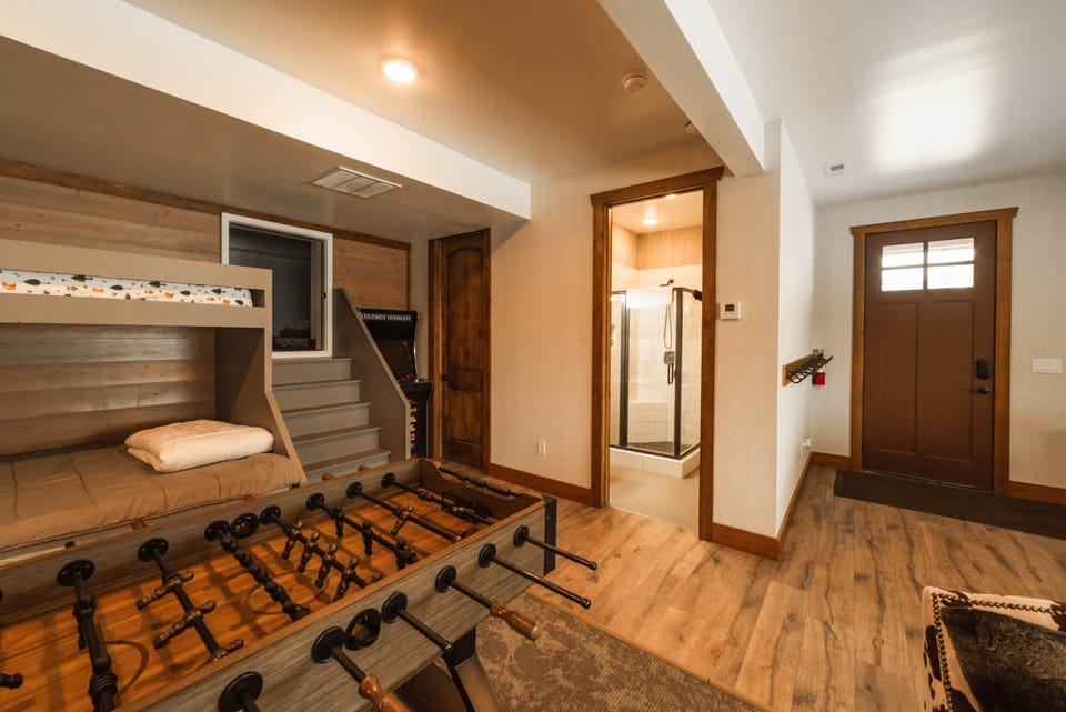 Level 2 - Bathroom