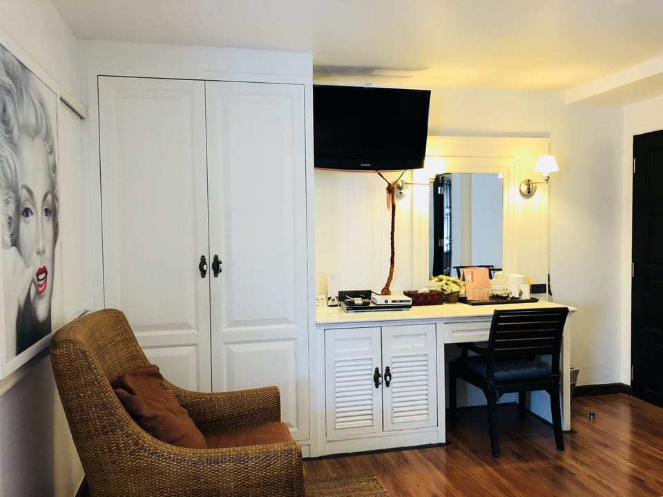 Executive Deluxe Room | Room amenity