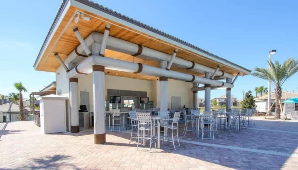 grab lunch or a quick drink or just get some shade at the Oasis club tiki bar. 