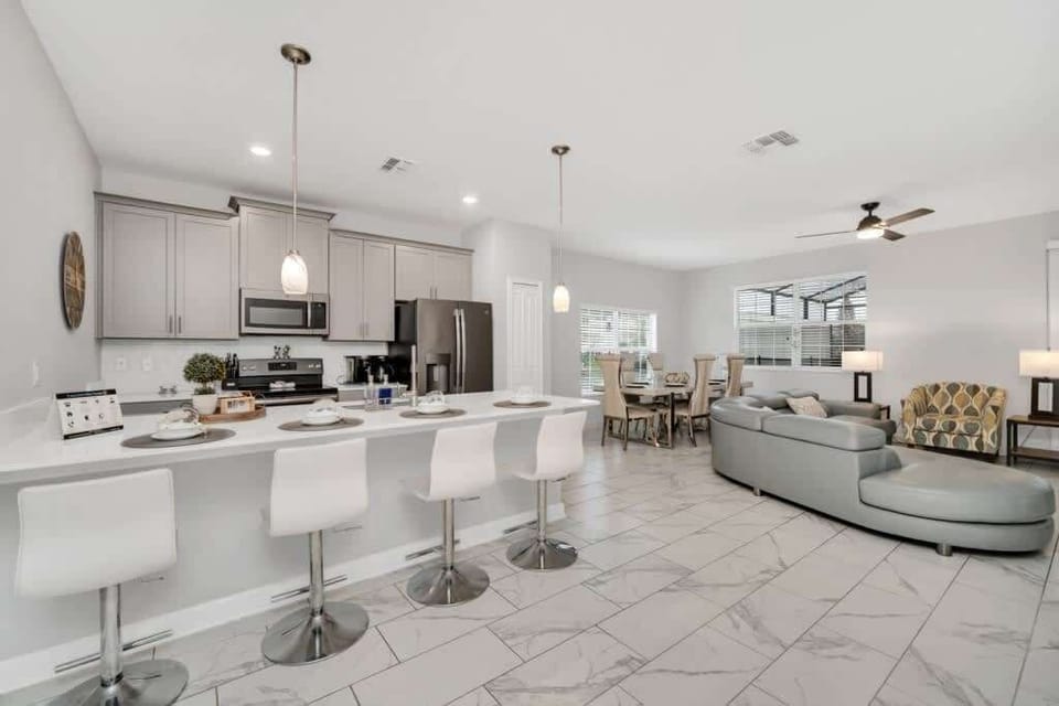 Kitchenette