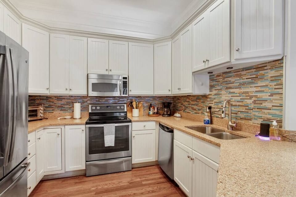 Kitchen (1)