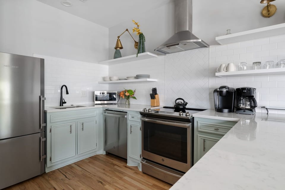Fully equipped kitchen