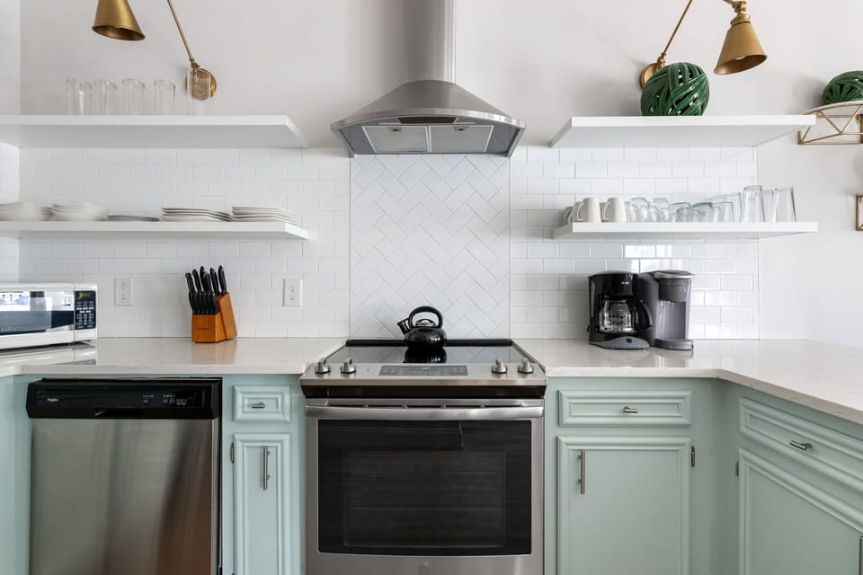 Fully equipped kitchen