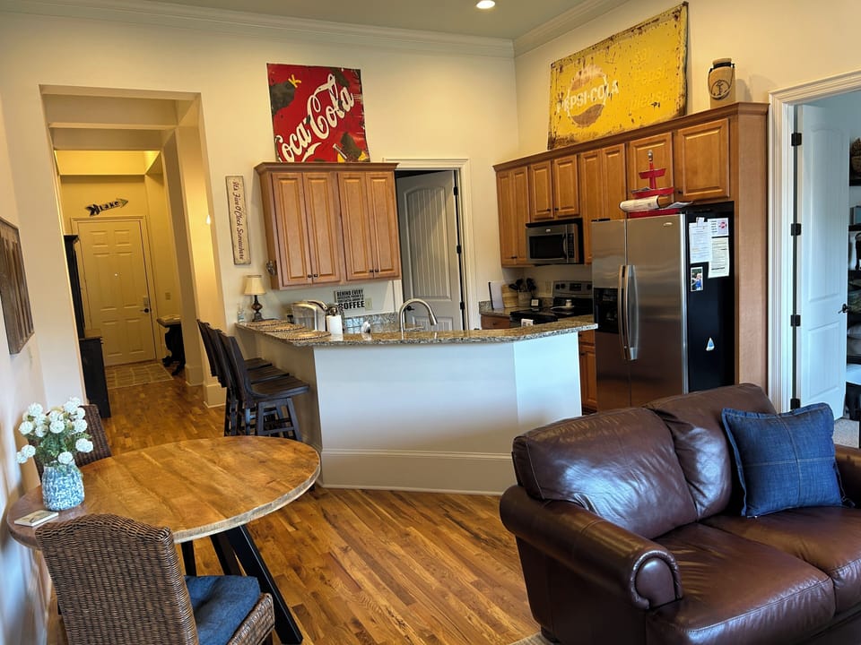 Dining available inside (add'l chairs in closet) and outside on balcony.