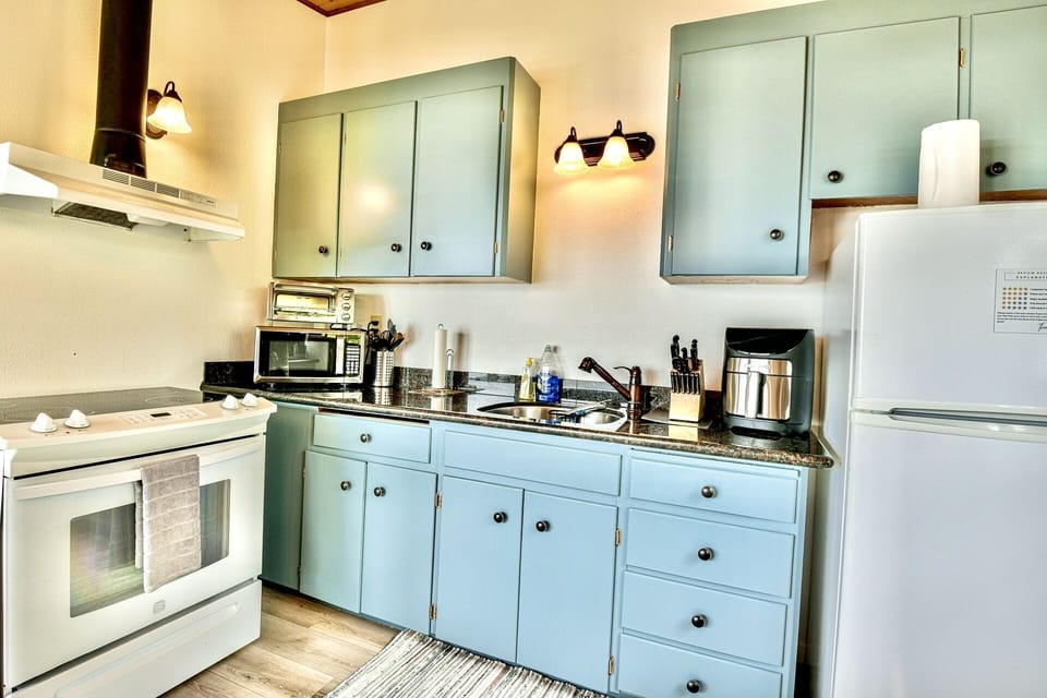 Fully stocked kitchen