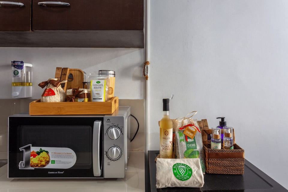 Exclusive Studio Suite | Private kitchen | Fridge, microwave, stovetop, rice cooker