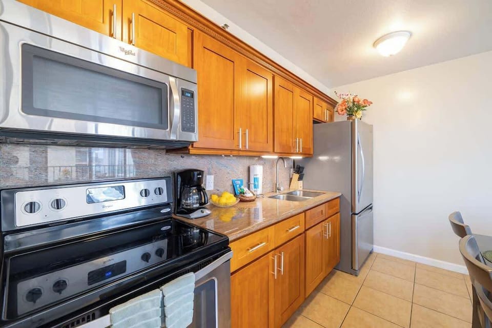 Fully equipped kitchen 