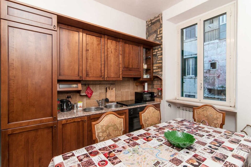 Apartment, 3 Bedrooms, Balcony | Private kitchen