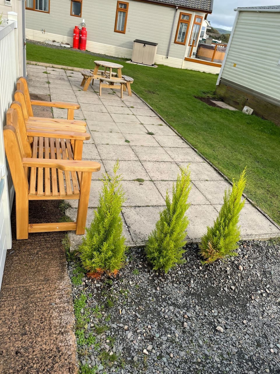 Chalet, 2 Bedrooms, Balcony, Garden View | Living area
