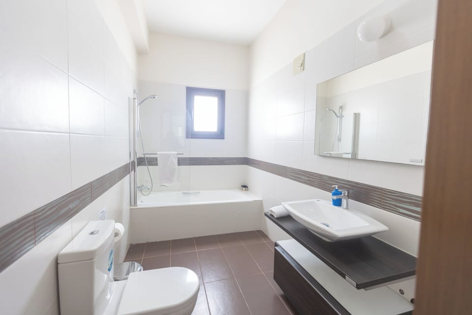 Protaras Holiday Villa Pa7 Private 7 Bedroom Villa Villa in Paralimni