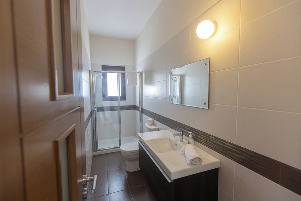 Protaras Holiday Villa Pa7 Private 7 Bedroom Villa Villa in Paralimni