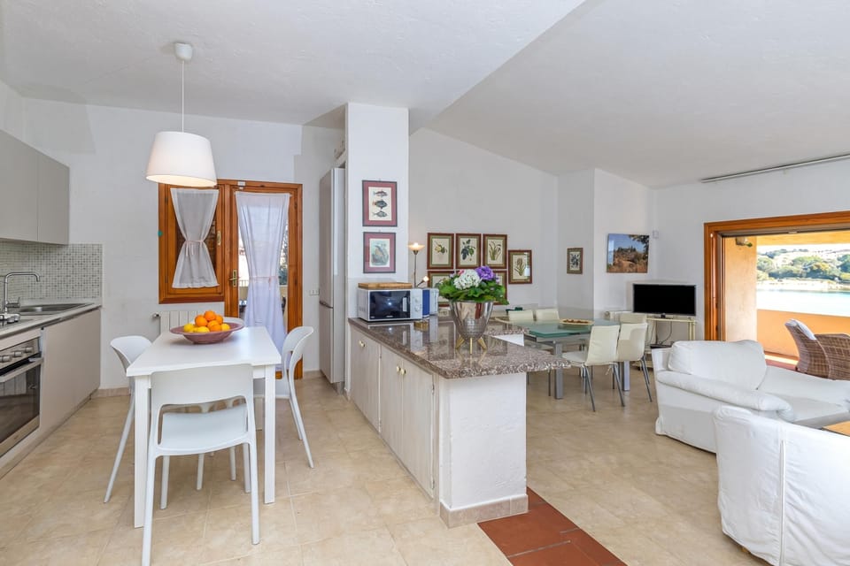 Family Villa, 3 Bedrooms, 2 Bathrooms, Sea Facing (Villa Oleandri 50m From Seashore) | Interior