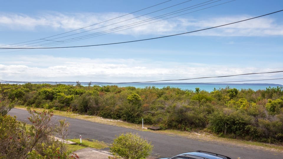 Amazing beachfront at your doorstep, Close to local golf course