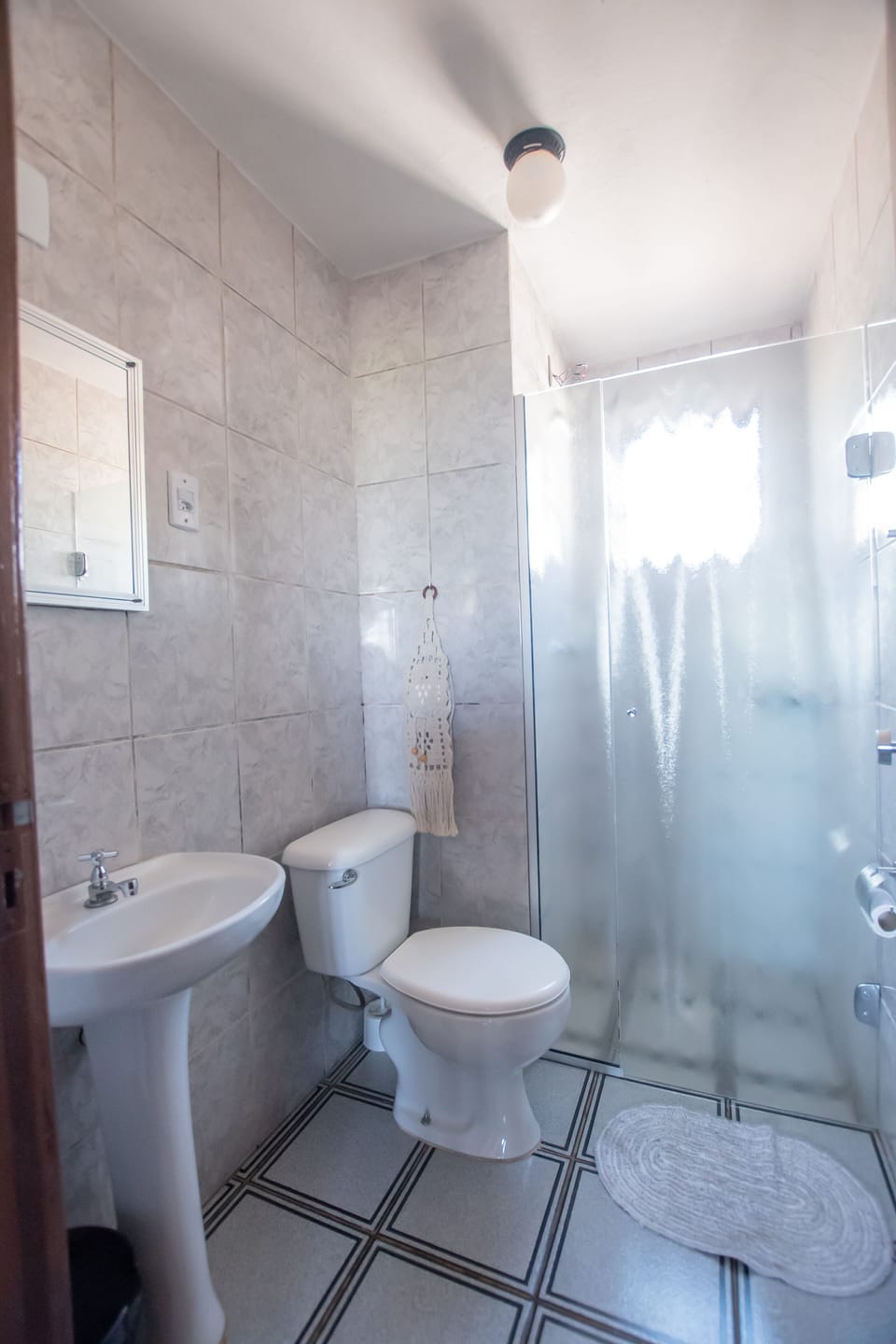 Family Chalet | Bathroom | Shower, towels