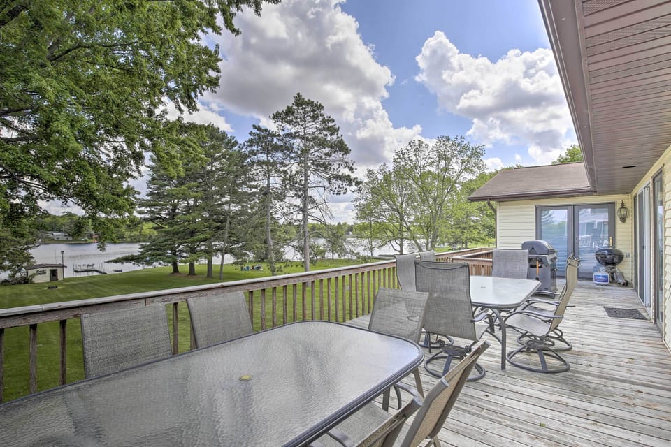 Deck