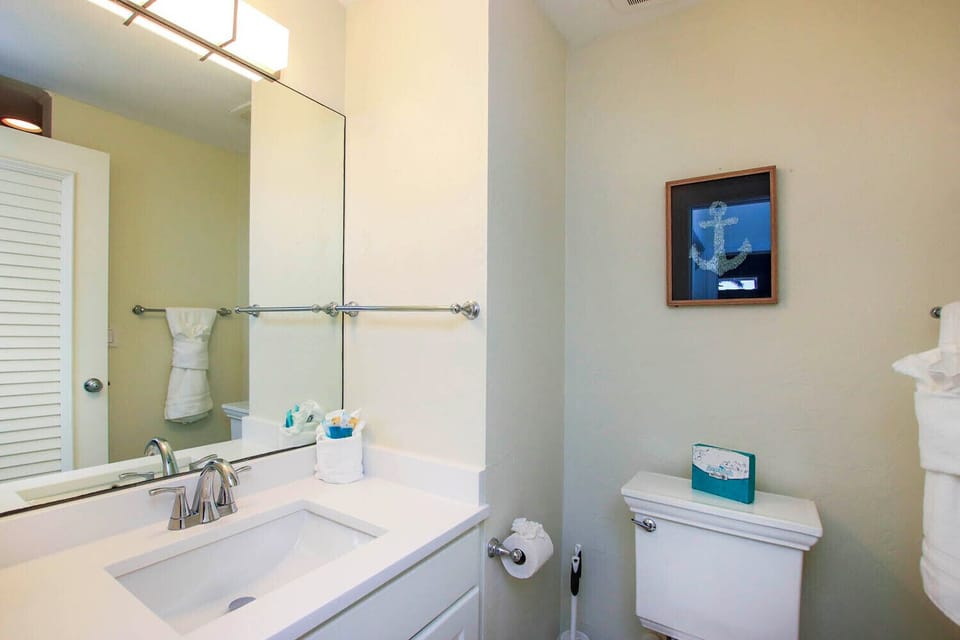 Bathroom- Main level
