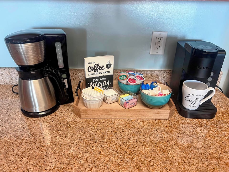 Complimentary coffee and tea starter 