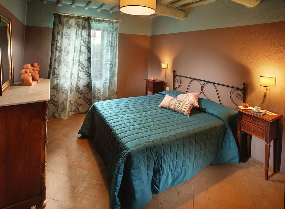 agriturismo-la-papessa-chianti-san-donato-multipropriet-mirtus-bedroom