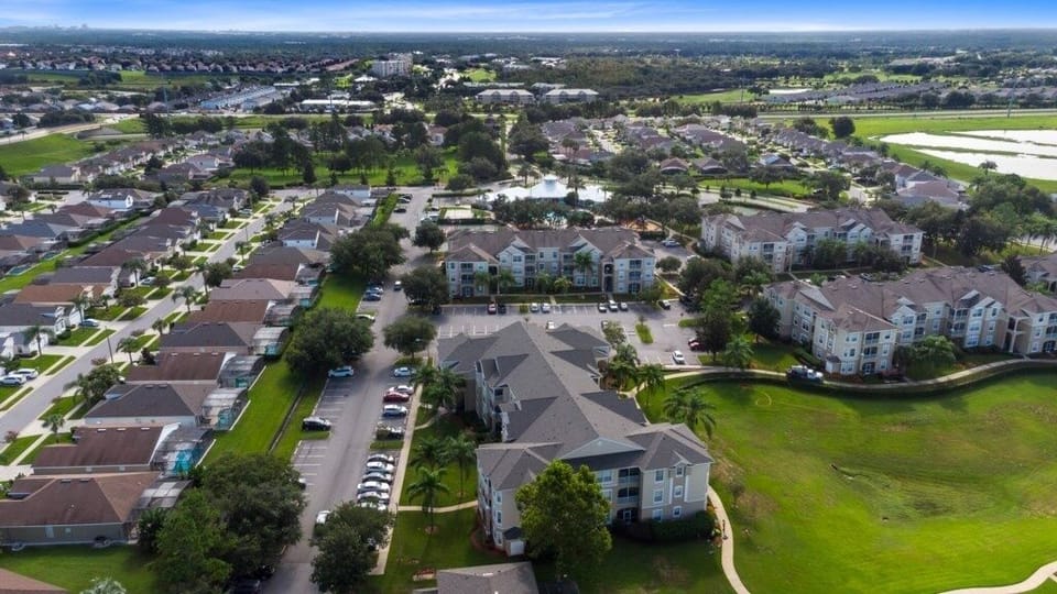 Condo, 2 Bedrooms | Exterior