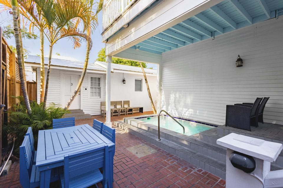 Shared Heated Pool and Courtyard