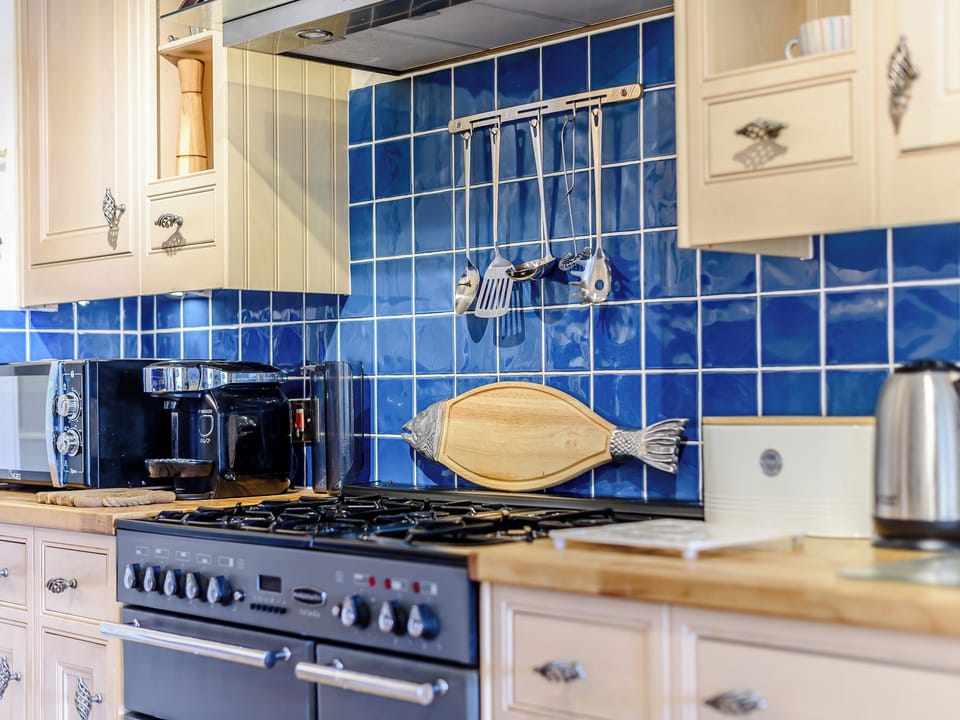Comprehensively appointed kitchen | Apartment 1, Aberdovey