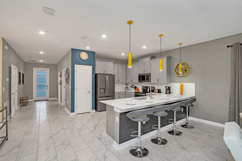 Fully-equipped kitchens with all the appliances you may need to prepare your meals for the day.